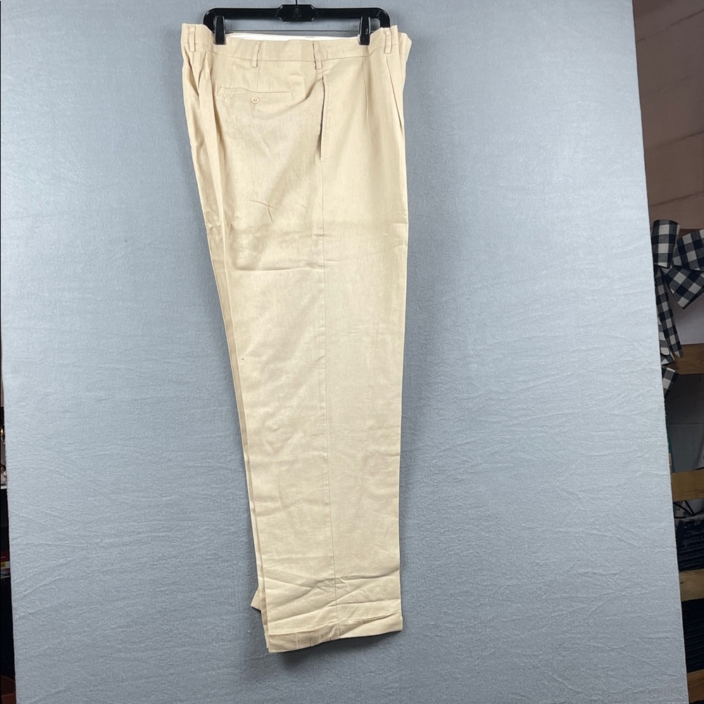 Classic Men’s Beige Dress Pants